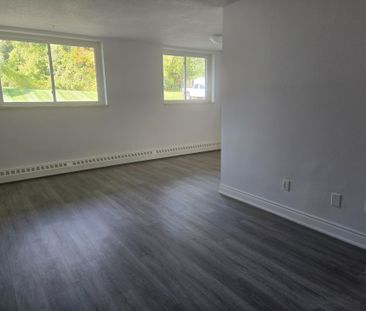 For Lease - 11 Wellington Rd 124 N/A Unit# Apt # 102, Erin, Ontario - Photo 1