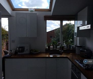 2 bedroom terraced house to rent - Photo 6