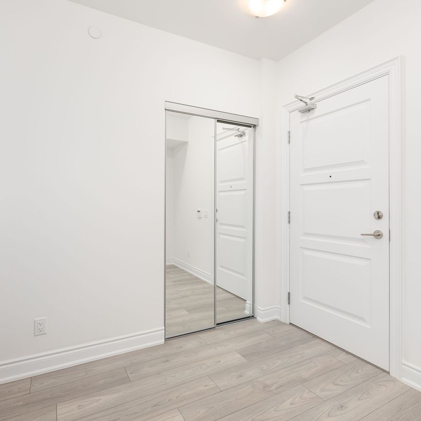 For Lease - 36 Elm Drive Unit# 604, Mississauga, Ontario - Photo 1