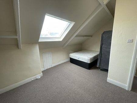 5 bedroom flat to rent - Photo 5