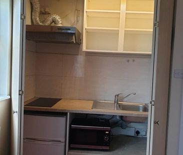 Studio Flat, London, NW4 - Photo 3