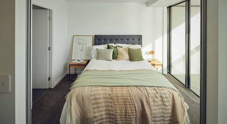 Beautiful 1 Bedroom 1 -bathroom apartment - Photo 5