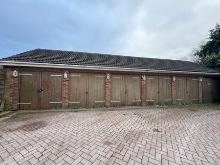 Boldre Close, Poole - Photo 4