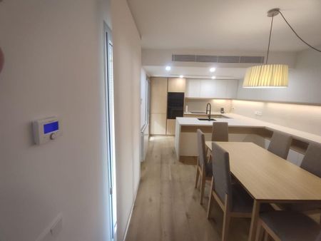3 room luxury Flat for rent in Palma de Mallorca, Balearic Islands - Photo 2