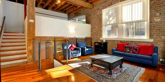 Stylish Warehouse Living in the Heart of Chippendale - Photo 3