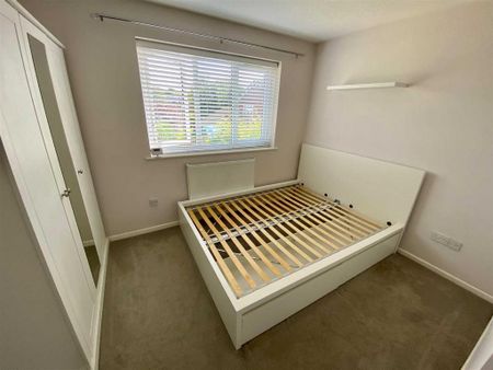 2 bedroom semi-detached house to rent - Photo 2