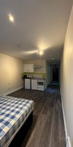 Studio to rent - Photo 4