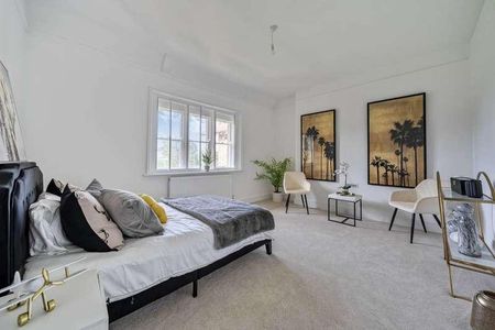 Oakley Gardens, Redhill, RH1 - Photo 5