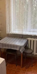 Garsoniera in zona Ferentari - Fotografie 3