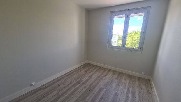 Location Appartement 4 pièces 80m² ST JEAN DE BRAYE 45800 - Photo 1