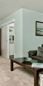 Family house in Unsworth Heights. - Photo 4