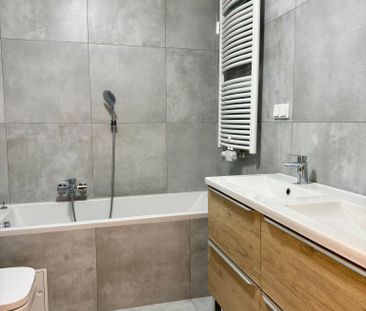 neu sanierte 5- RWE mit Balkon, 2x Bad und Stellplatz in Rauschwalde ! - Photo 5