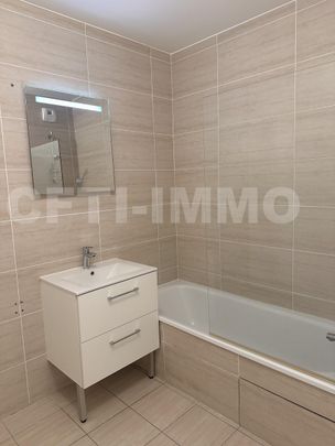 Location Appartement 3 Pièce(s) SAINTE-FOY-LES-LYON (69110) - Photo 1