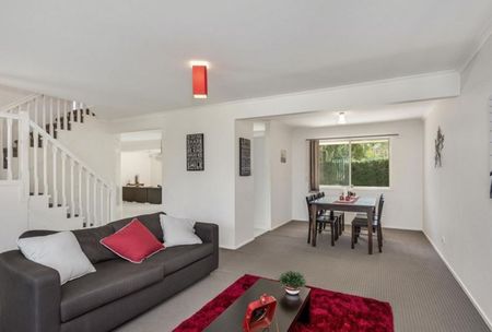 Spacious Family Home in a Peaceful Belmont Location - Photo 5