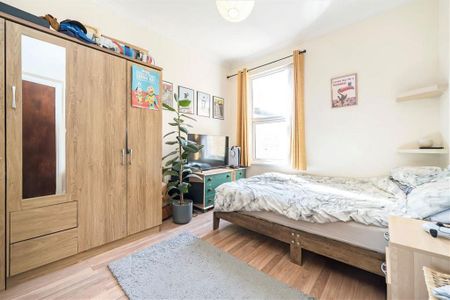 4 bedroom house to rent - Photo 3