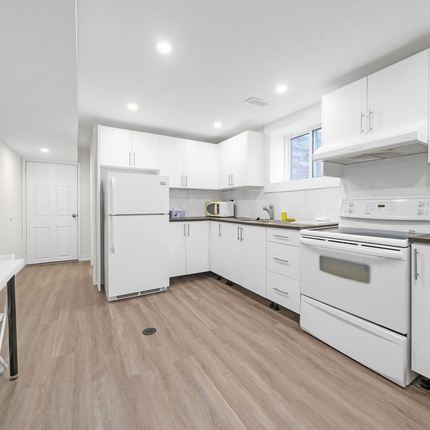 For Lease - 31 Lochinvar Crescent Unit# Bsmt, Toronto, Ontario - Photo 1