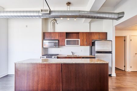 For Lease - 233 Carlaw Avenue Unit# 812, Toronto, Ontario - Photo 4