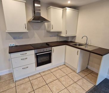 2 bedroom flat to rent - Photo 6