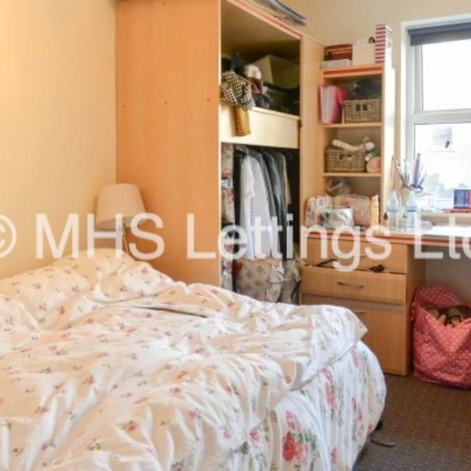 Flat 4, Welton Road, Leeds, LS6 1EE - Photo 1