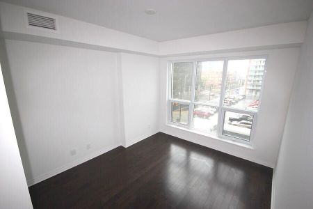 242 Rideau Street Unit 403 - Photo 3