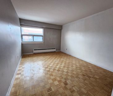 420 Gilmour Street - 707 - Photo 3