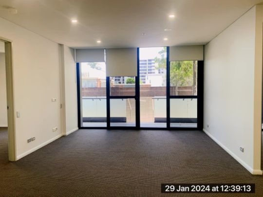 2 bed 2 bath+study - Photo 1