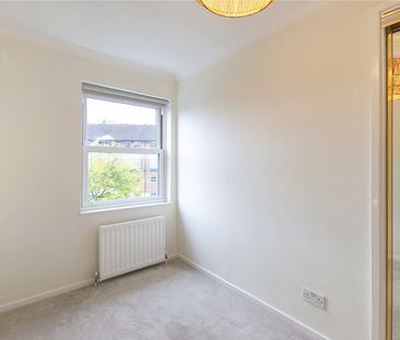 Paveley Drive, Morgans Walk, Battersea, London, SW11 flat to rent - Photo 3