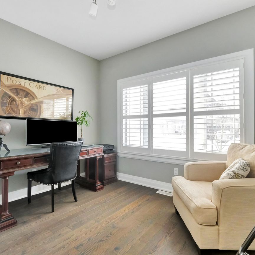 For Lease - 304 Colmar Street, Russell, Ontario - Photo 1