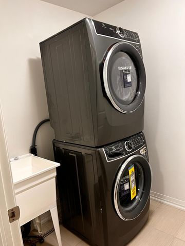 For Lease - 4552 Portage Road Unit# 60, Niagara Falls, Ontario - Photo 3