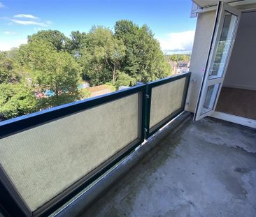 Pelham Court, Hemel Hempstead - Photo 2