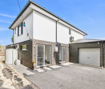 Proudly Positioned, Four Bedroom, Two Bathroom, Dual Living Home - Photo 4