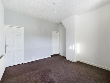 2 bedroom terraced house to rent - Photo 5