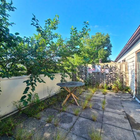 For Lease - 3823 Lakeshore Boulevard Unit# A, Toronto, Ontario - Photo 3