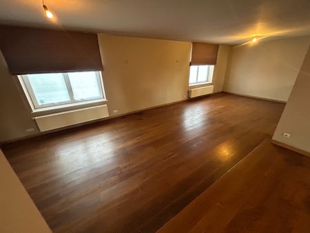 Unieke vierkantshoeve met weide op 4000m² te Wervik - Foto 2