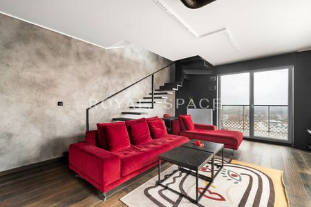 Dwupoziomowy apartament z panoramą Warszawy - Zdjęcie 2