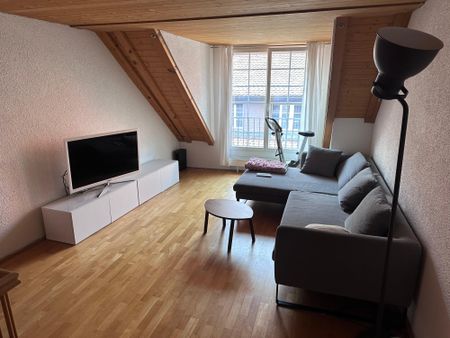 Charmante 5-Zimmer-Maisonette mit Dachterrasse in Zug Altstadt - Foto 2