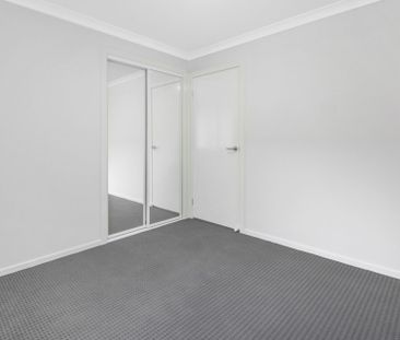 Cute & Cosy Two Bedroom Duplex - Photo 6