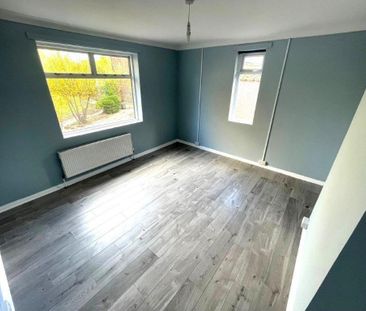 Parkstone Heights, Poole - Photo 3