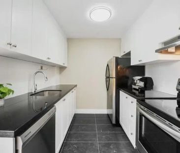 205 Oxford Street East | 205 Oxford Street East, London - Photo 1