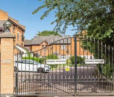 Studio Flat, Moriatry Close, N7 - Photo 1