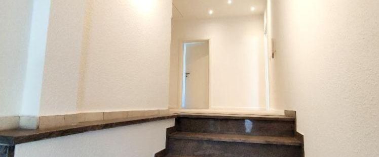 Spitzenmäßige 3-Raum-DG Whg. m. Balkon, super Bad u. gr. Küche - Photo 1