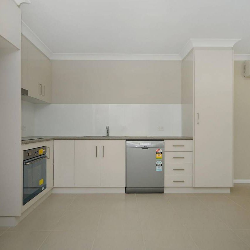 Modern Unit in Great Location! - Photo 1