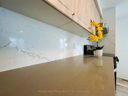 30 Northvale Road #Coach H - Photo 2