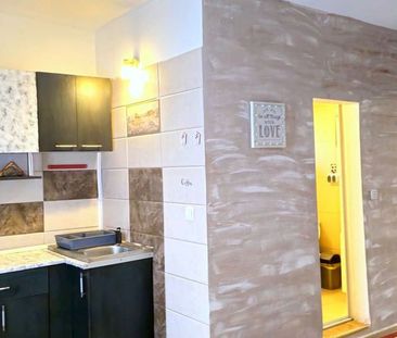 Apartament cu 2 camere la casa, 70 mp - zona centrala - Fotografie 4