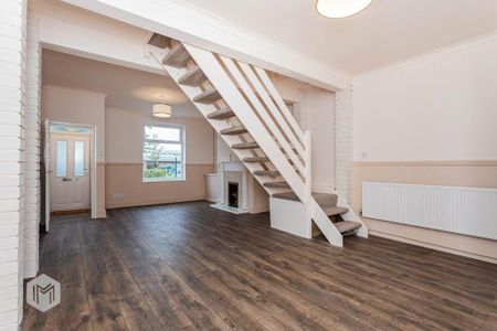 3 bedroom end of terrace house to rent - Photo 2