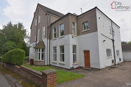 2 bedroom ground floor flat to rent - Photo 4