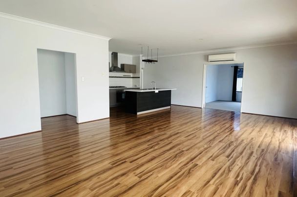 Modern Family Home for Lease - 8 Mary, Via Vasse Estate - Photo 1