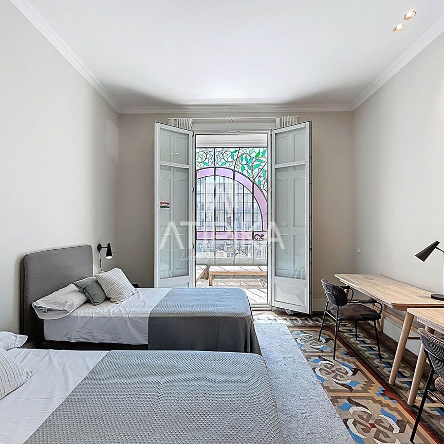 Piso de 225 m² en alquiler temporal con 2 piscinas en finca moderna en el Eixample Dret, Barcelona - Photo 1