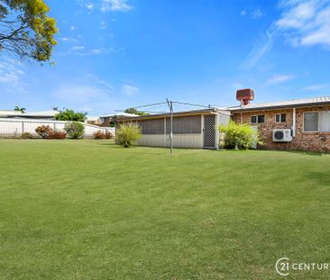 3 Bedroom Lowset Brick Home - Photo 5