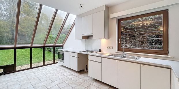 Woning te huur in Sint-Amandsberg voor € 1.200 met 3 slaapkamers - Foto 1
